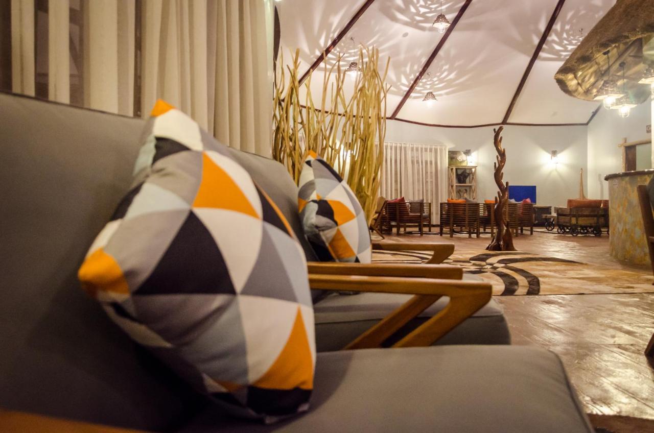 Emburara Farm Lodge Mbarara Zewnętrze zdjęcie