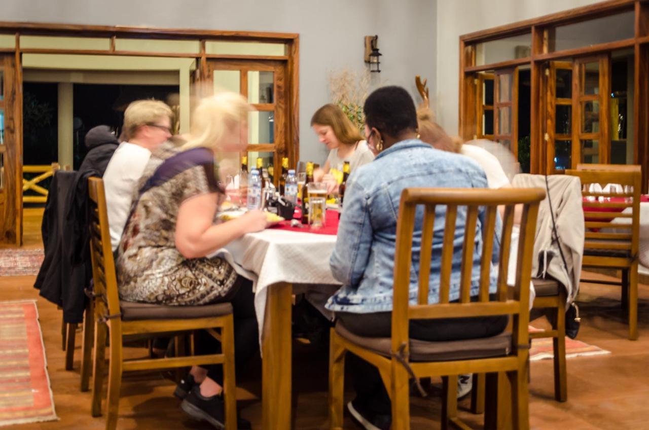 Emburara Farm Lodge Mbarara Zewnętrze zdjęcie