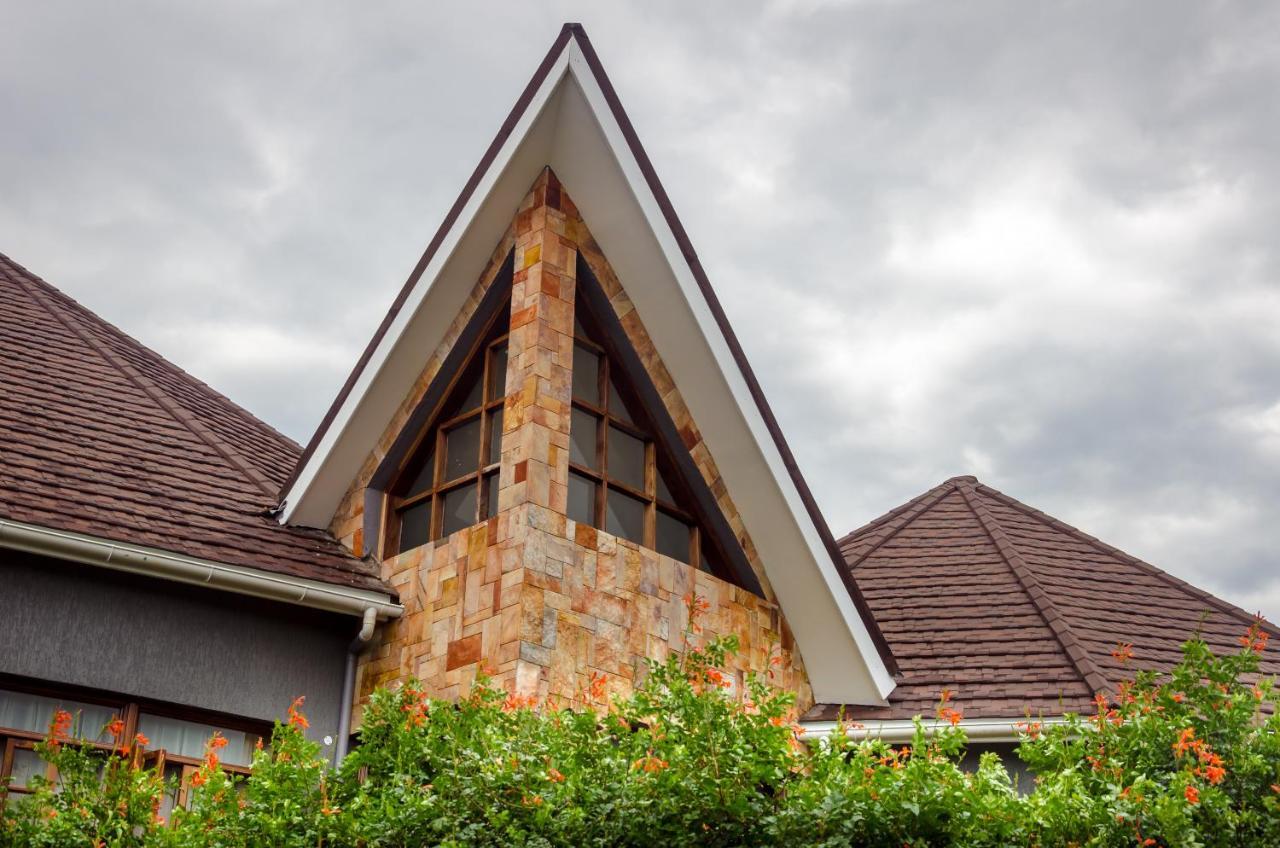 Emburara Farm Lodge Mbarara Zewnętrze zdjęcie
